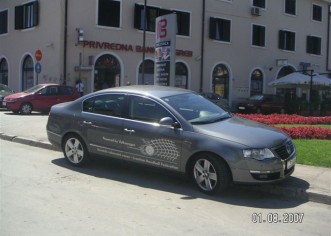 Službeni auto Hrvatskog rukometnog saveza u Poreču